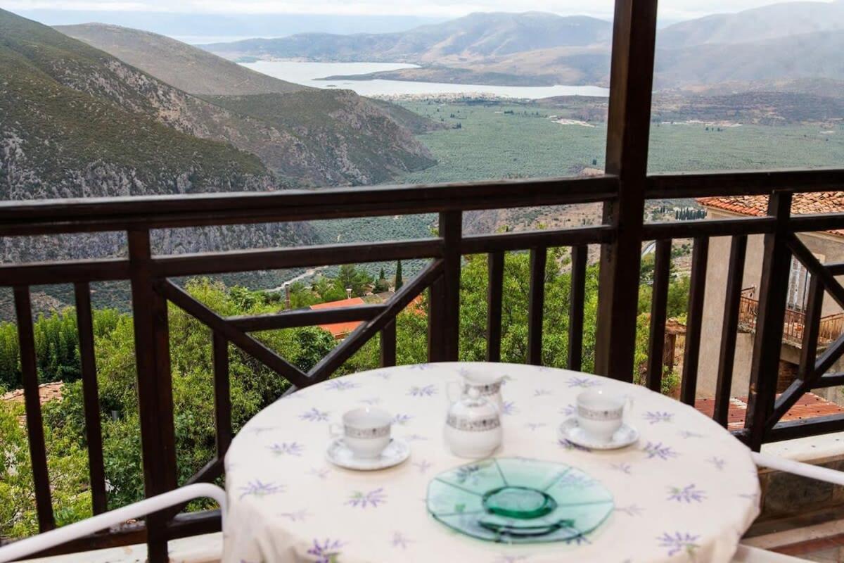 Apollon Stone Villa In Delphi With Breathtaking Views Екстериор снимка